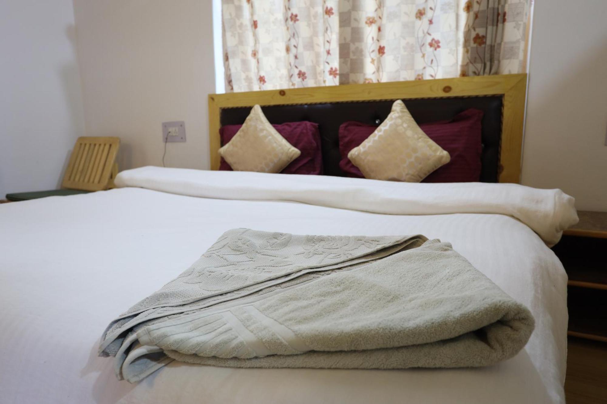 Odbar Guest House Best Guest House At Leh Ladakh Екстериор снимка