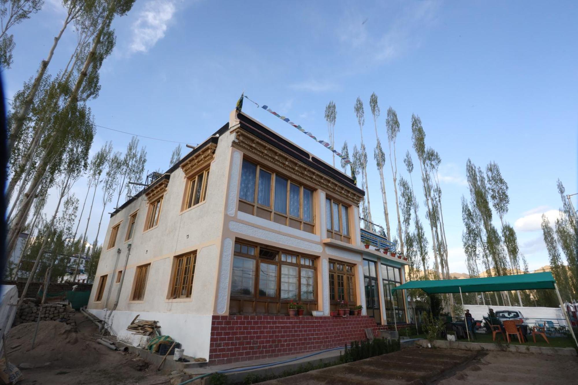 Odbar Guest House Best Guest House At Leh Ladakh Екстериор снимка