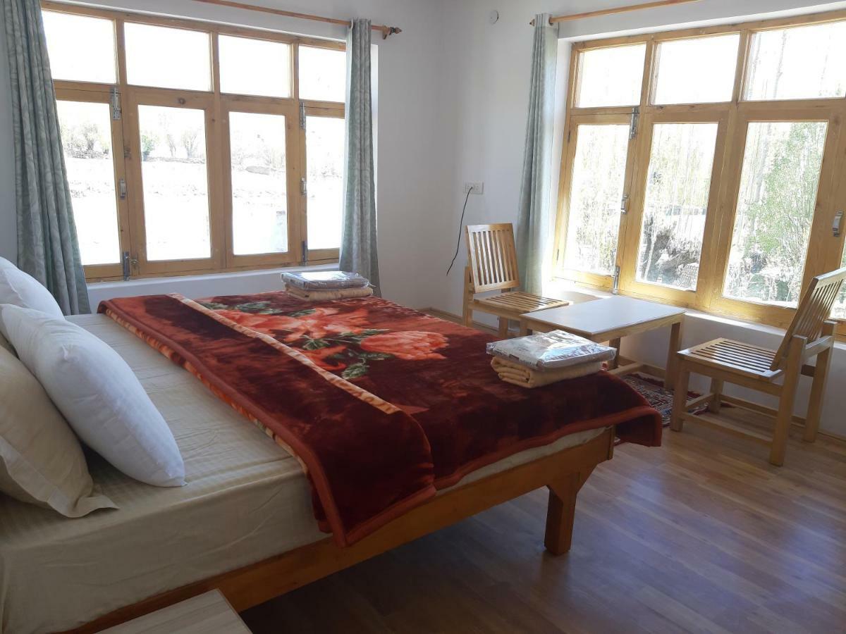 Odbar Guest House Best Guest House At Leh Ladakh Екстериор снимка