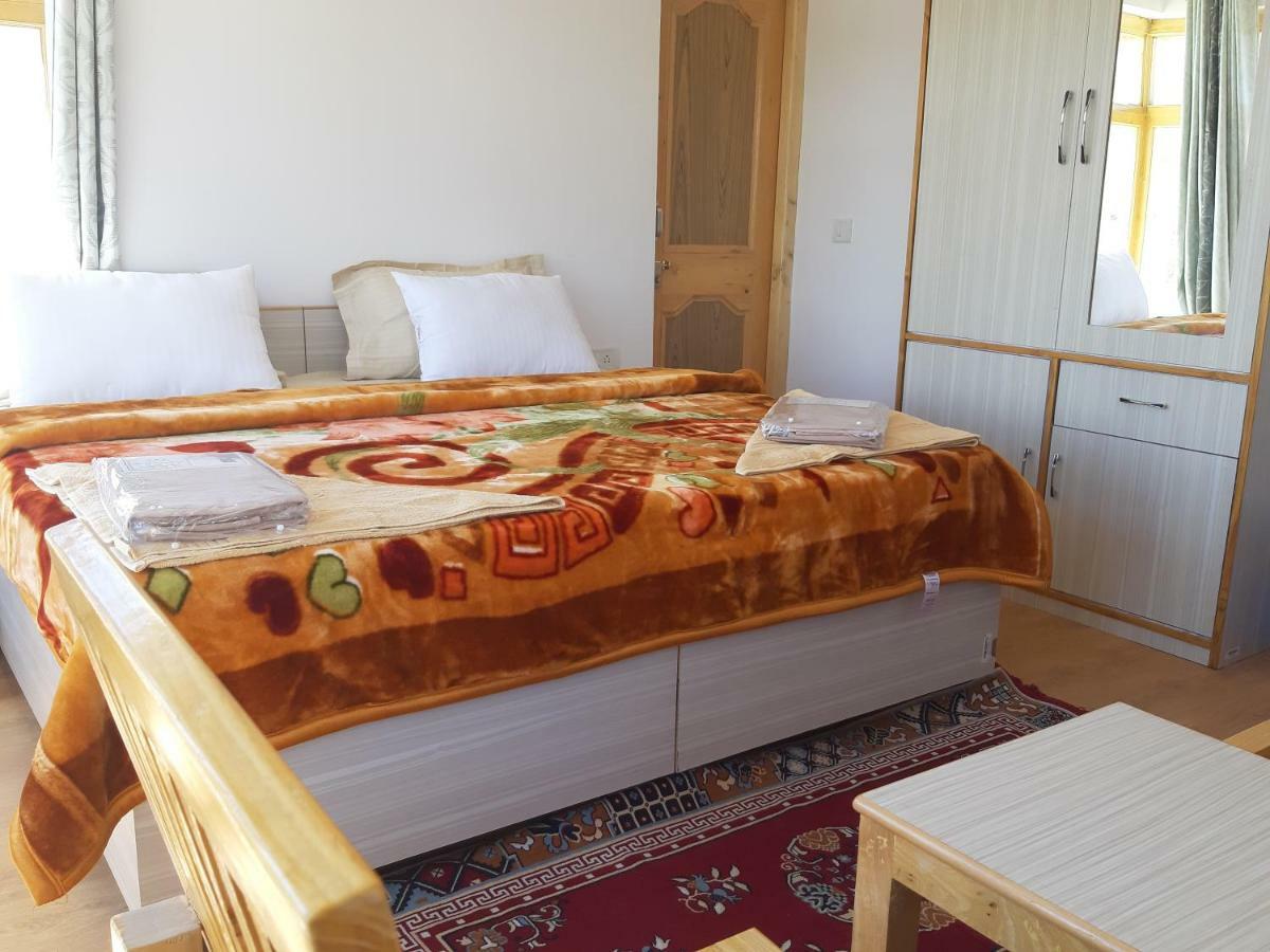 Odbar Guest House Best Guest House At Leh Ladakh Екстериор снимка