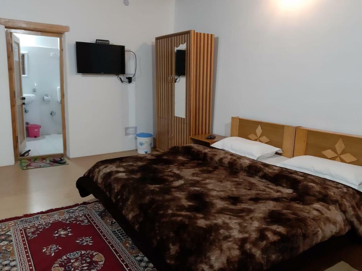 Odbar Guest House Best Guest House At Leh Ladakh Екстериор снимка